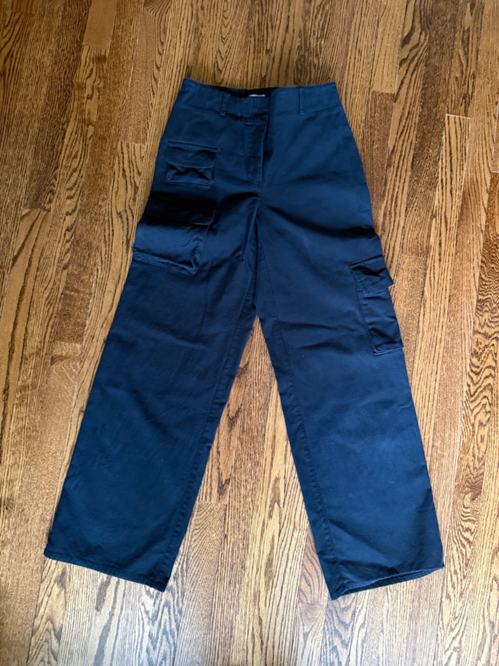 Wilfred Aritzia black high rise wide leg cargo pants